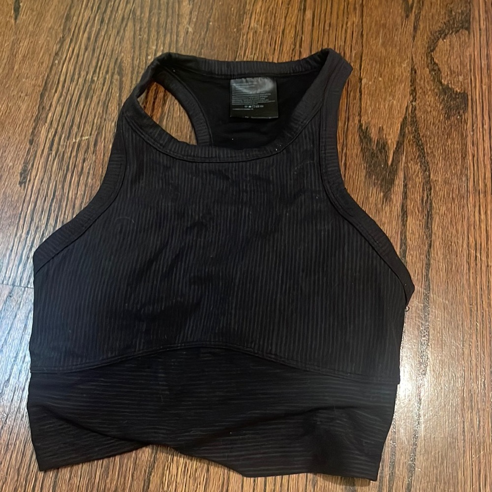 Not sure what this tank is called, but it is lulu lemon!